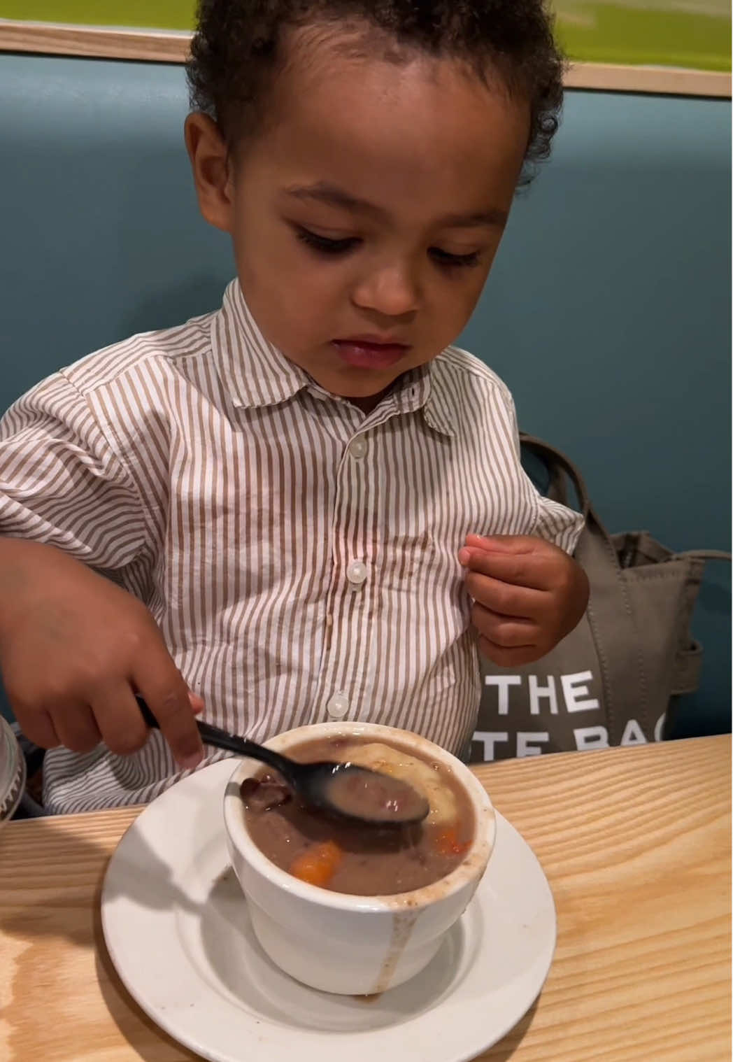 #CapCut  The Jamaican Boss Baby Royce Vlog come with us to Carena’s Jamaican restaurant in Midlothian Virginia #babyroyce #jamaicantiktok #jamaican #jamaicanfood #soup #toddlersoftiktok #babyvlog #voiceover 