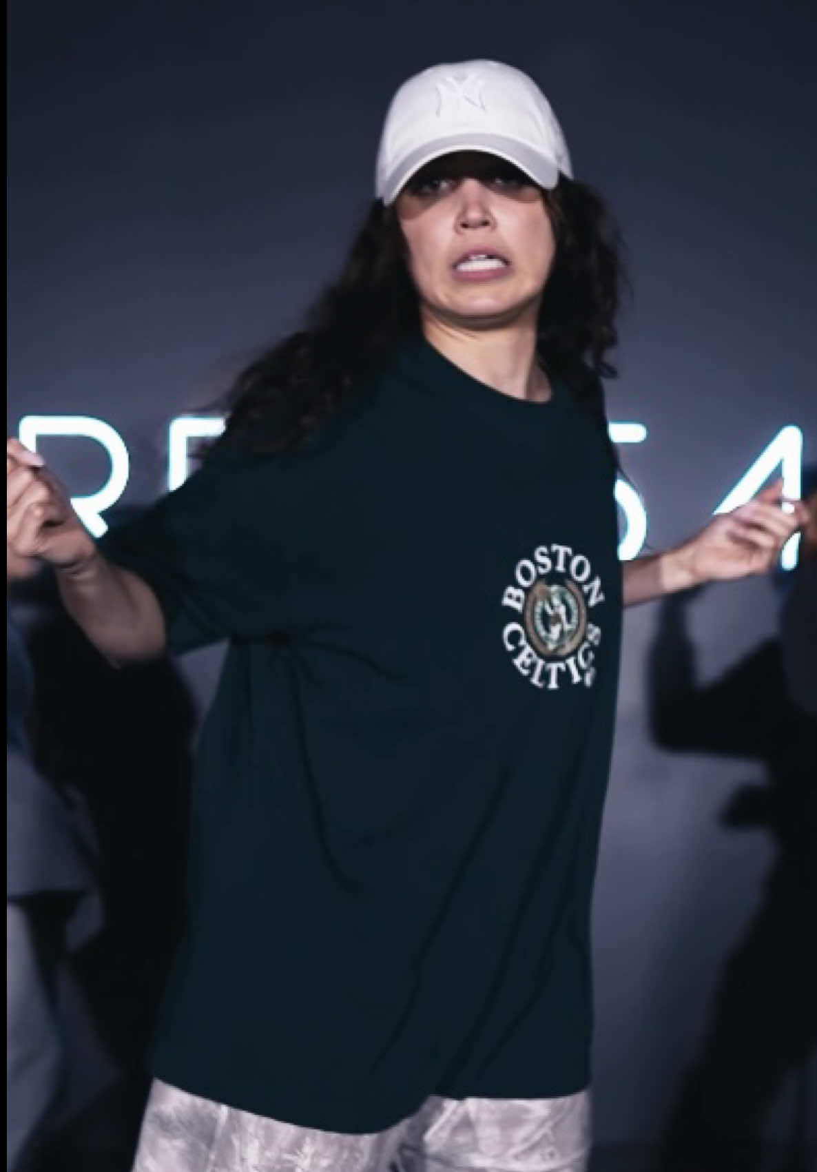 Just like that 👀😮‍💨 Choreo: @Julia Gilroy  CLASS TONIGHT 7:00pm- Beginner Hip Hop  Song: What’s Your Fantasy- Ludacris, Shawnna  Register Online on our App to Reserve Your Spot! #AREA54 #dance #nashville 