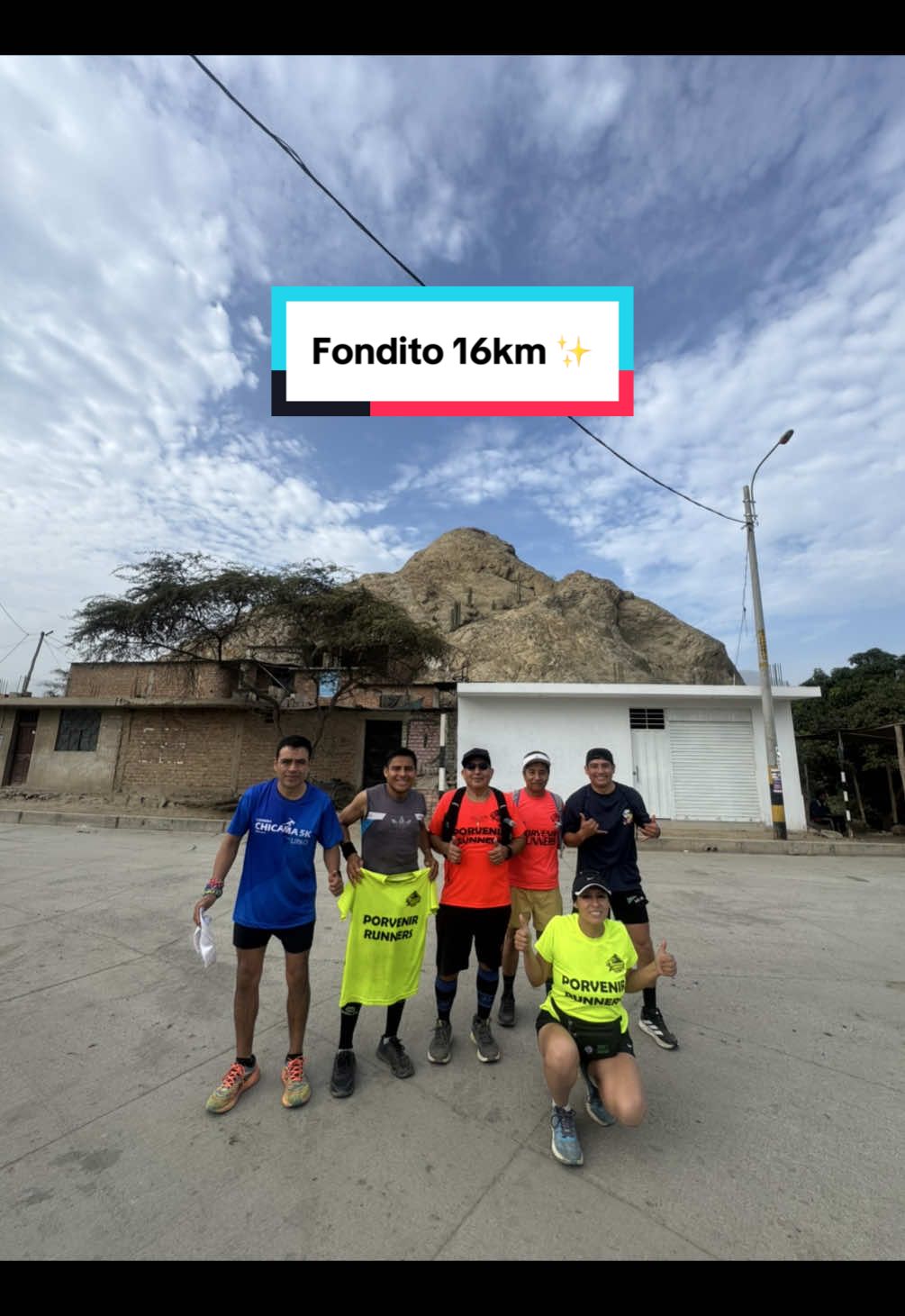Como es parte de la rutina de cada domingo, hace dos semanas nuestros fondistas realizaron la ruta de Laredo - Cerro Blanco, con una distancia de 16km. La ruta nos regaló unos espectaculares paisajes 🤩, fue una mezcla de emociones que sin duda repetiremos esta ruta si o si!  ¿Nos acompañan? . . . . #Running #clubderunning #domingoderuta 