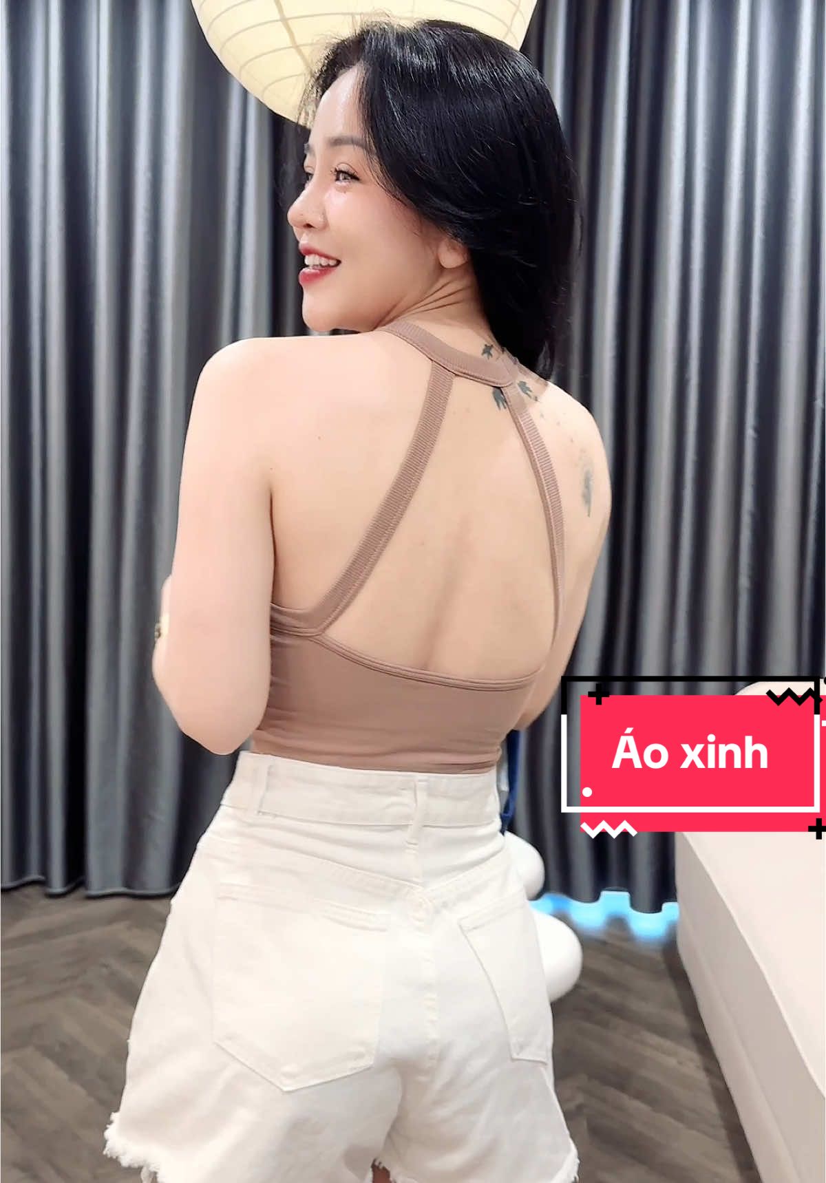 Eo ơi Em áo vừa đi chơi vừa đi tập đc đẹp mê luôn #ao #aobalo #aobalonu #aocoyem #sandem #aobody #hottrend #xuhuong 