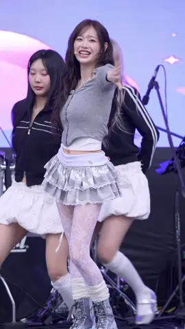 #chuu #츄 #onlycryintherain #loona 