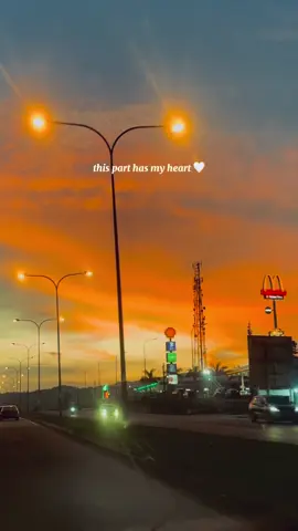 roja poovai mull kayam seithaal nyayama 🤍🫧 #fyp #trending #gg99 #vibe #aaruyire #views #sky #sunset #tamiltiktok 