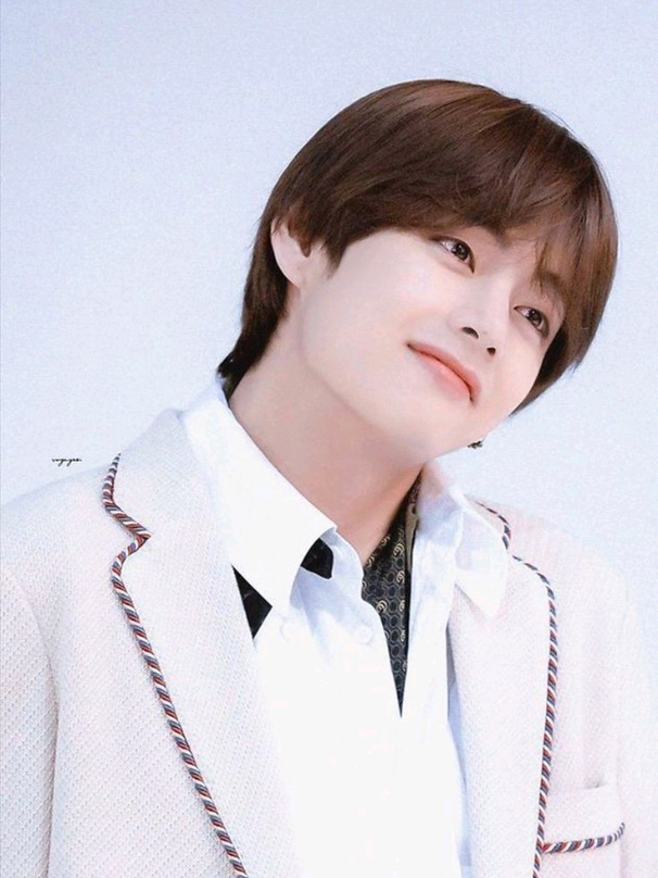 Only D_ 31 days left until he come back to us 🥹💔#taehyung #mylove #happiness  #tiktok #trend #viral #foryou 