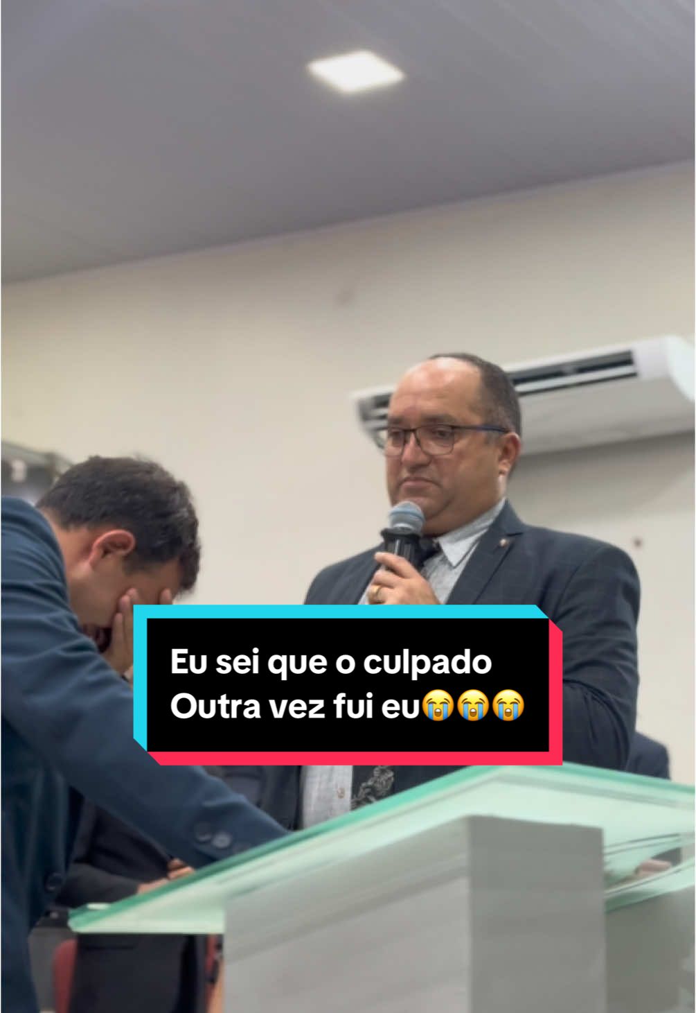 Eu sei que o culpado, outra vez fui eu😭😭😭 #fyp #igreja #Deus #assembleiadedeus #silvansantos #meajudadeus #cristo #cristao #hino #louvor #gospel 