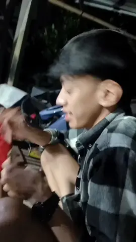 hari apa ini? hari nya Oga gerengseng well😭