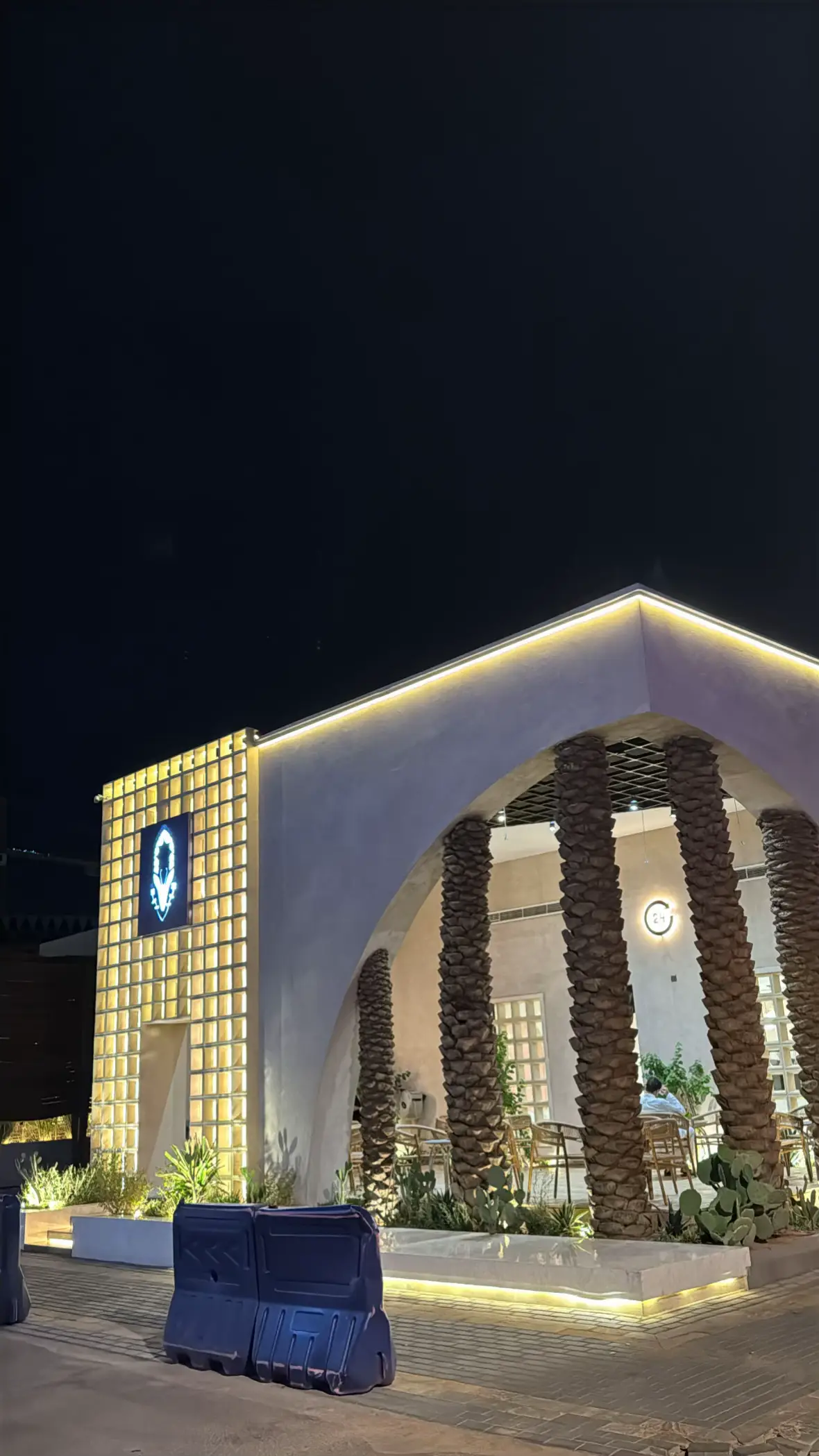 ظبية البان / Dobiat Alban #اكسبلور #تصويري #ترند #المدينة #سلطانه #وادي_العقيق #fyp #roblox #capcut #tiktok #ظبية_البان @ظبية البان | قهوة مختصة 