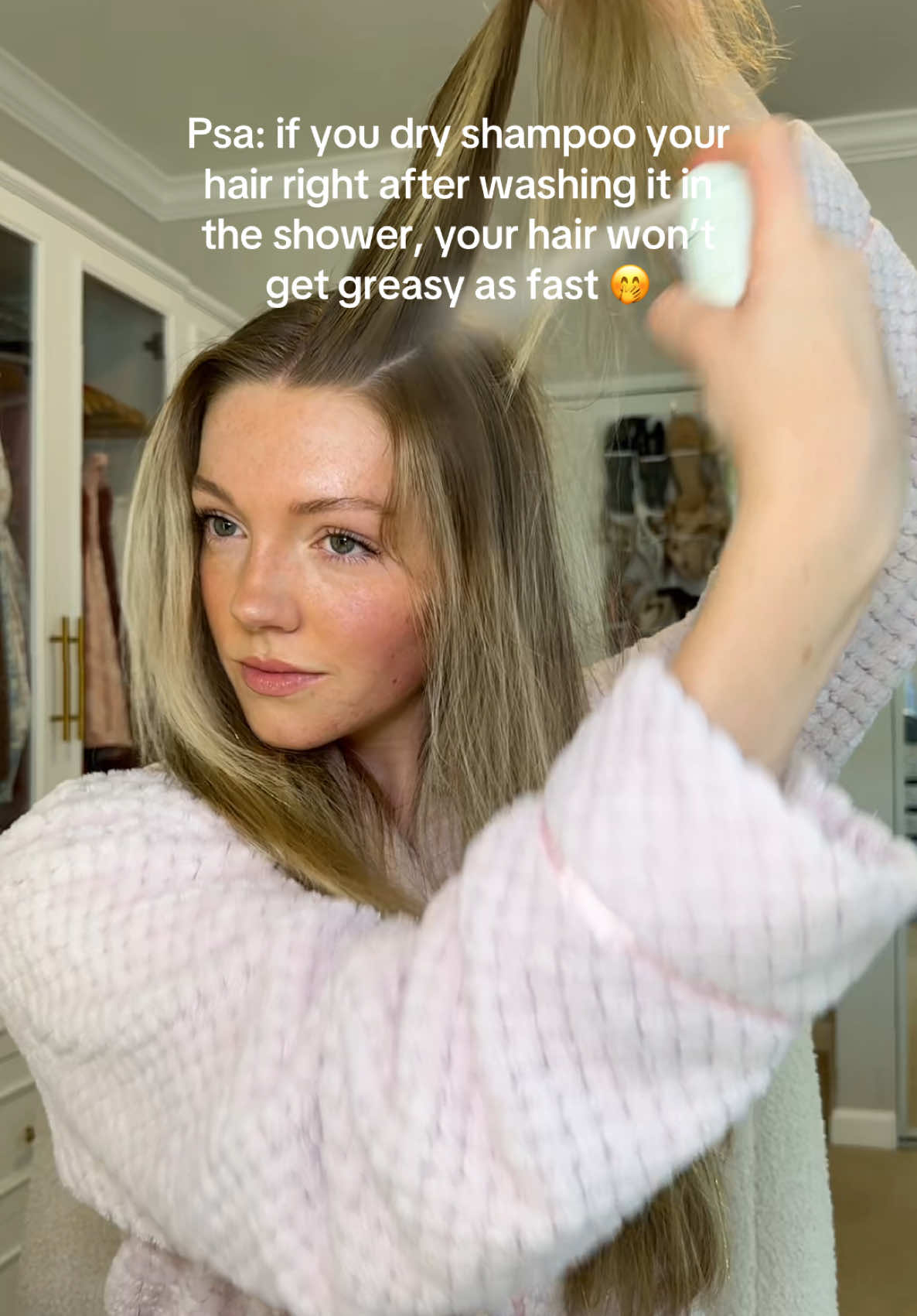 Dry shampoo can absorb oils even before your hair is greasy, so applying on clean hair actually leaves your hair looking fresh for a longer amount of time! 🫶🏼🫶🏼 #hair #dryshampoo #hairhack #cleanhair #greasyhair #hairstyles #haircare #hairtutorial #washroutine #hairwashday  Dry shampoo from @Divi Scalp & Hair Health 