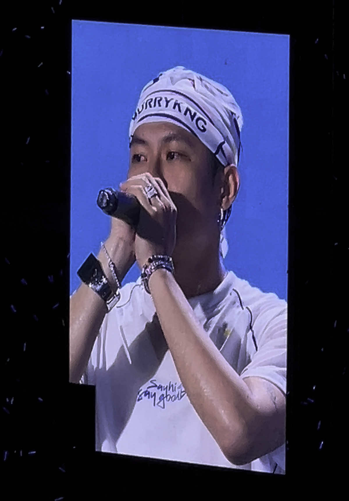 Mắt 2Khang đỏ hoe ấy 🥺  Pas Plus Encore Concert Anh trai say hi Day 6 #atsh #anhtraisayhi #concertanhtraisayhi #hurrykng #fyp #xuhuong 