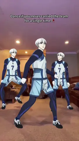 Dance if you never carries 🥀🥀 #viggle #viggleai #nagi #bluelock #meme #invincibledance