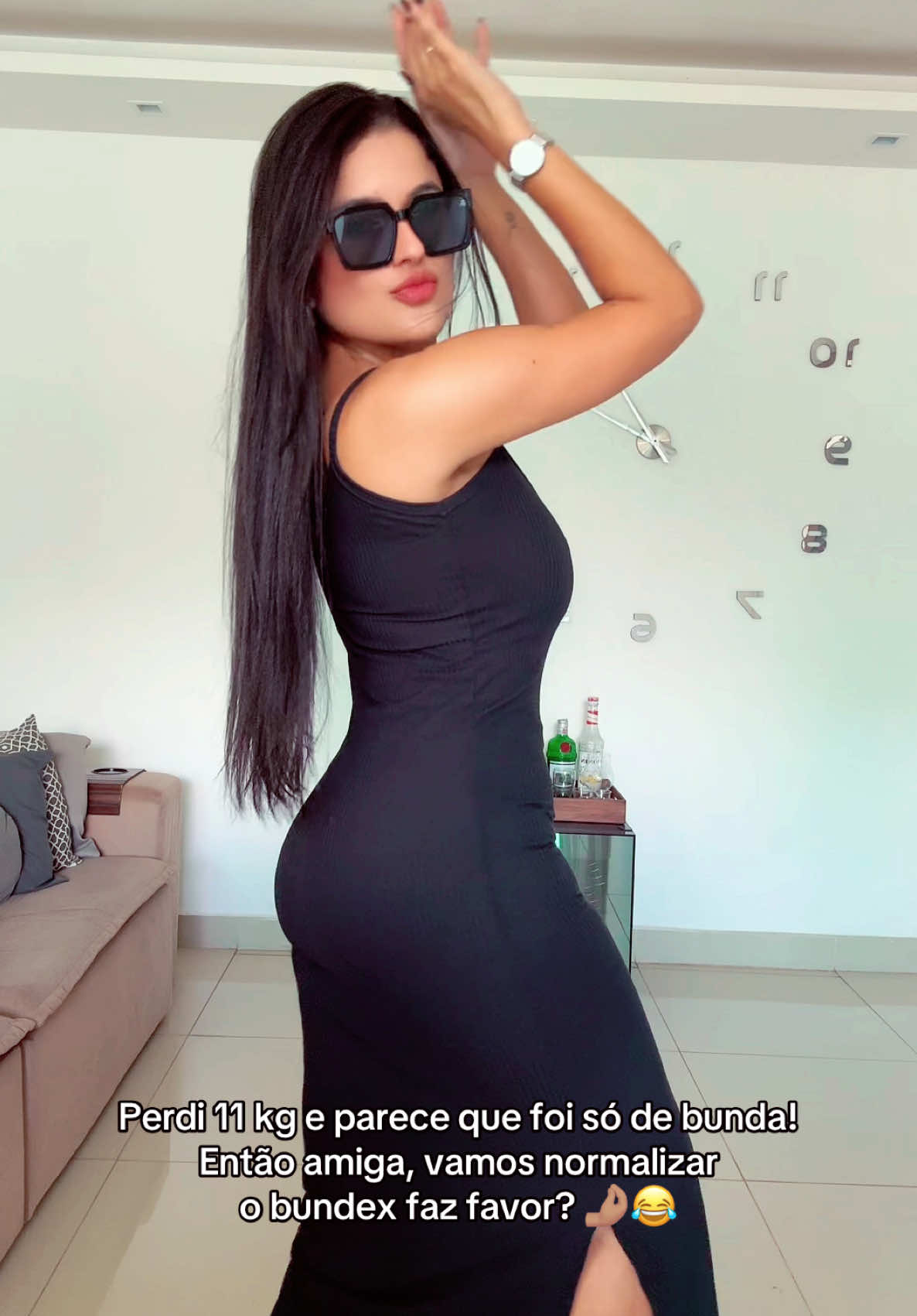 Me recuso a sair igual uma tábua na rua! Até a bunda vir com musculação, vou usar bundex sim! Me julguem #mulher #amiga #corpo #Fitness #look #Fitness #bumbu #emagrecimento #fyyy #fyp #vaiprofycaramba 