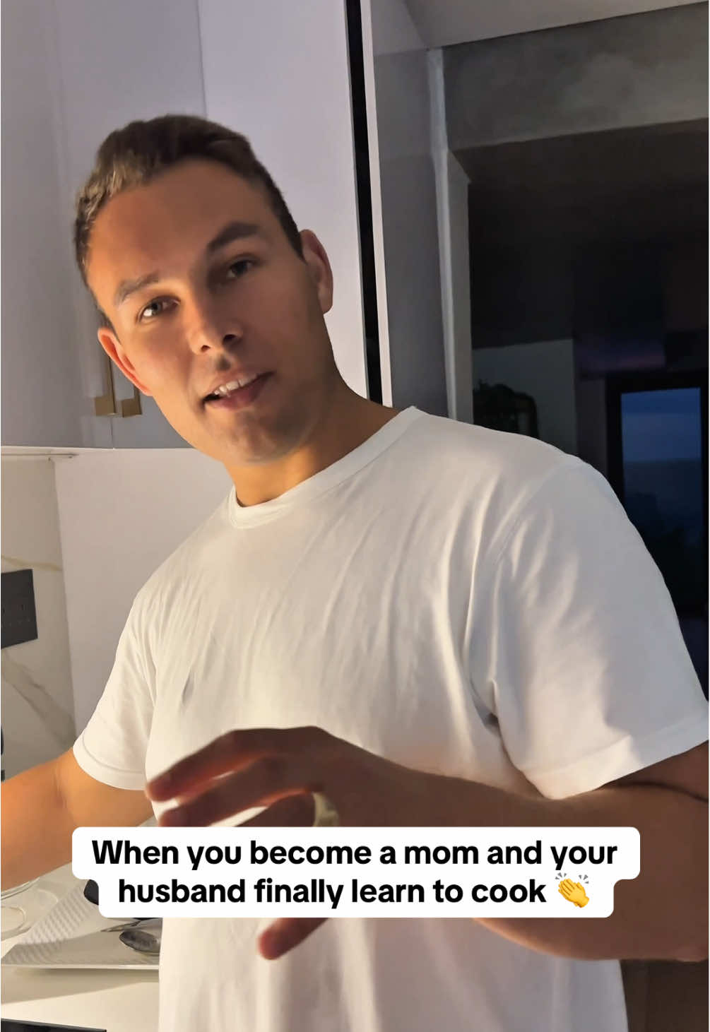 When you become a mom and your husband finally learn to cook 👏 #couples #relatable #marriedcouple #marriedlife #familytiktok 