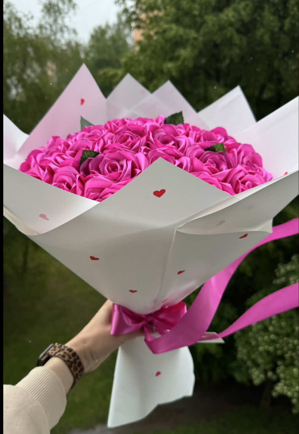 Для замовлення атласних троянд🩷✨пишіть в інстаграм flowers.angi🫶🏻 #атласнітроянди #квіти #ручнаяработа #атласнітроянди🌹 
