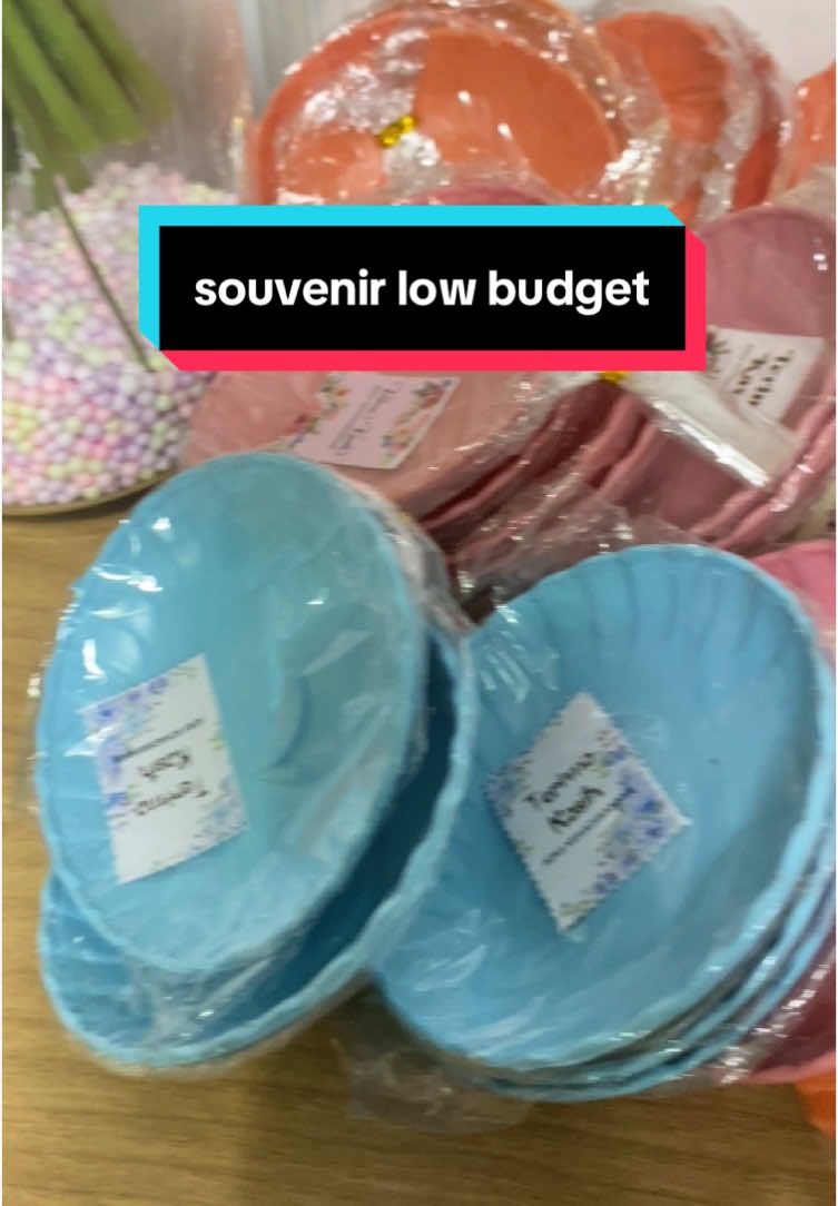 souvenir tamu undangan untuk hajatan acara nikahan atau sunatan #souvenir #souvenirtamuundangan #souvenirhajatan #souvenirlowbudget #souvenirlucu #souvenirpernikahan #SemuaBisaAffiliate #SatuKontenTiapHari