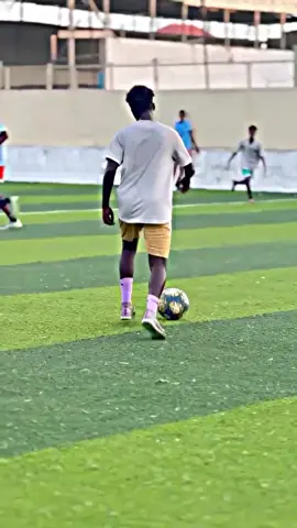 Maqaar Laga rabaa Maqar Riix⚽🥺😂#wheneverwherever #somalitiktok #kagawa22 #teamxarayasha@mr duwe 22 @MOOS 40❤️ @لي جبشي ٢٨⚽️ 