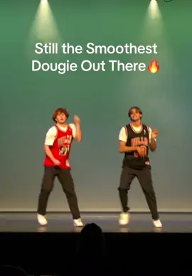 One Year Ago This Went Viral🫡#foryoupage #fyp #viral #dougie #dance 