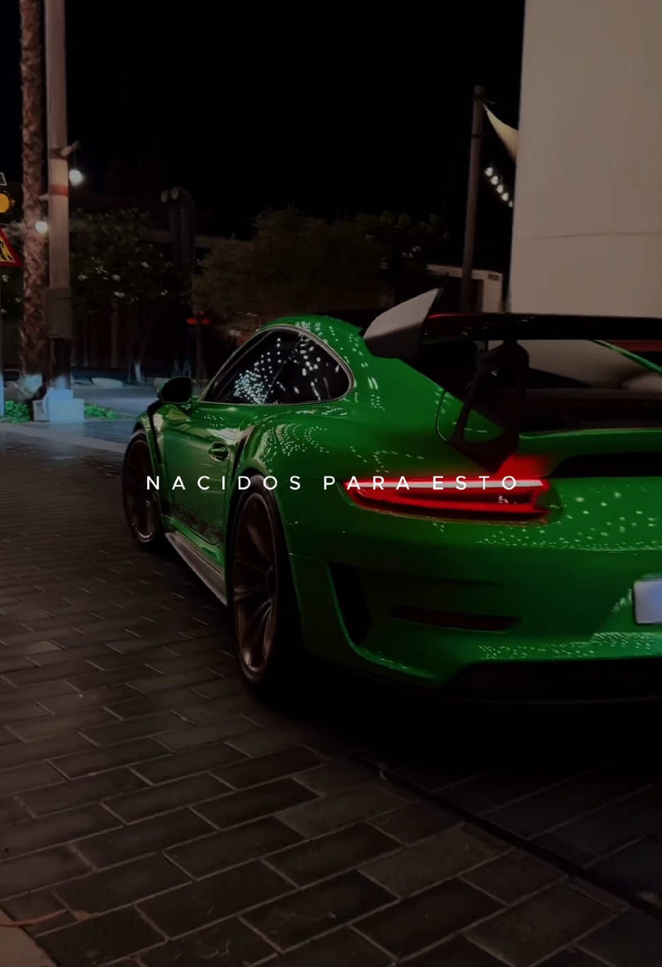 Nacimos para esta vida💫💵 #millonarios #mentalidad #billonario #estilodevida #exito #vidadelujos #motivacion #estilodevidamillonario #millonario #fypviralシ #lujos #amigosmillonarios #trabajo #dinero #exitopersonal 