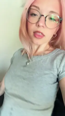 My hair is pink now🤭