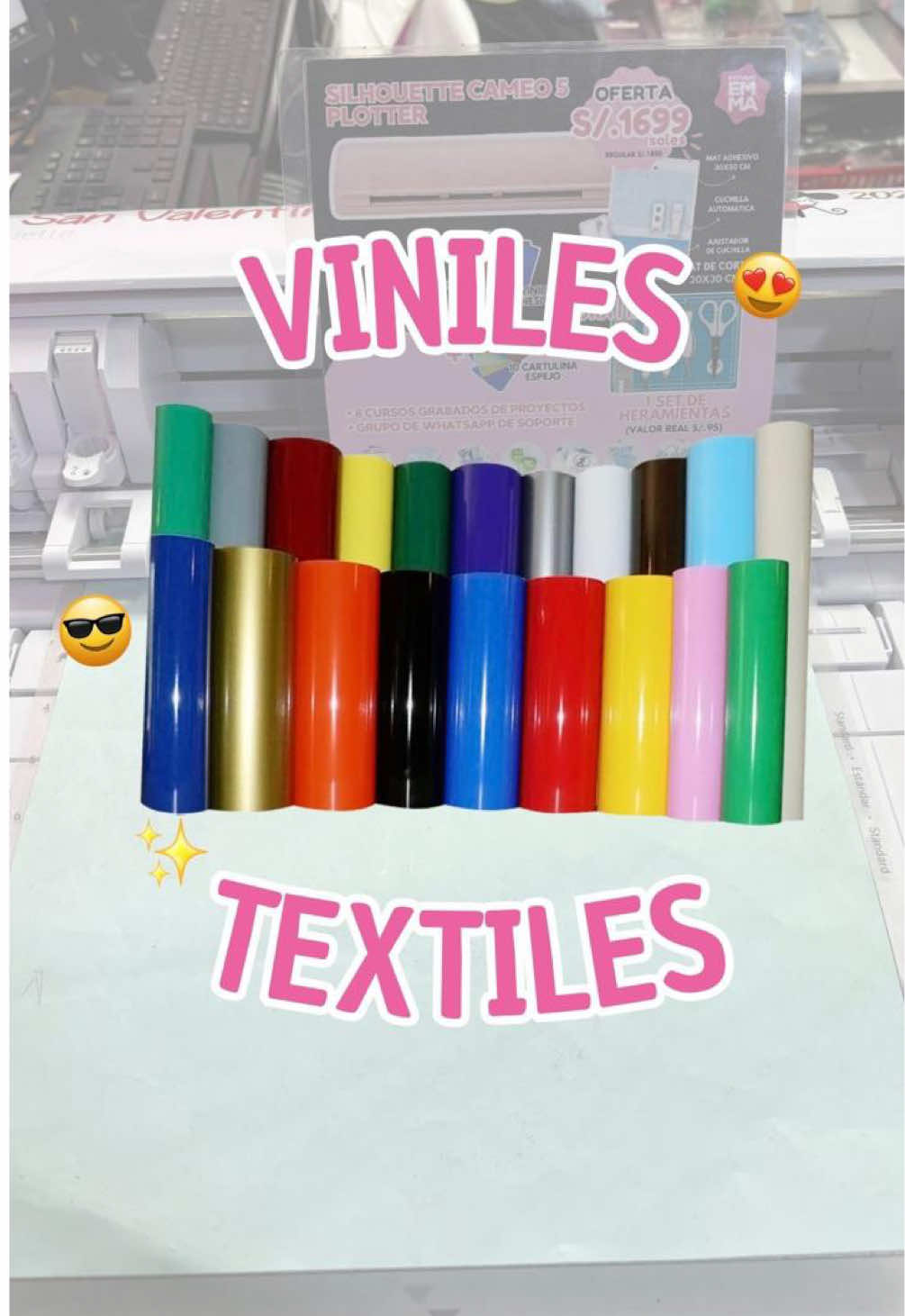 ✨¡Viniles textiles hermosos para tus creaciones en Estudio Emma!✨ ¿Te encanta personalizar polos, bolsos, buzos y más? En Estudio Emma tenemos los viniles textiles que necesitas para que tus diseños queden espectaculares. 🌈 Disponibles en colores clásicos, glitter y más ✂️ Fáciles de cortar y aplicar ✨ Compatibles con Silhouette, Cricut y otras plotters de corte Perfectos para tus proyectos personales o para emprender con productos únicos. ¿Quieres llevarte uno? 📲 Escríbenos al 925 552 416 📍 O visítanos en Galería Plaza Tec – Tienda 116, Sótano (Centro de Lima) ¡Haz realidad tus ideas con los viniles más lindos del Perú! #VinilTextil #VinilPerú #EstudioEmma #MamáEmprendedora #ManualidadesPerú #CricutLovers #SilhouetteCameo #NegocioDesdeCasa #EmprendeCreativa #DiseñaYEmprende #HazLoConAmor #GaleríaPlazaTec #VinilesBonitos #VinilGlitter #VinilNeón #chicasqueemprenden #LIVEIncentiveProgram #LIVEDebut #PaidPartnership 