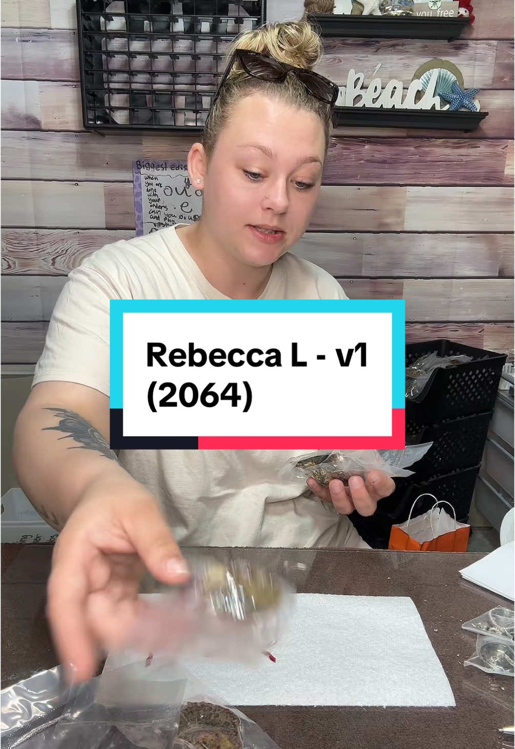 Rebecca L - v1 (2064) #midwestpearls #SmallBusiness #sterlingsilverjewelry #pearls #gems #Inverted 