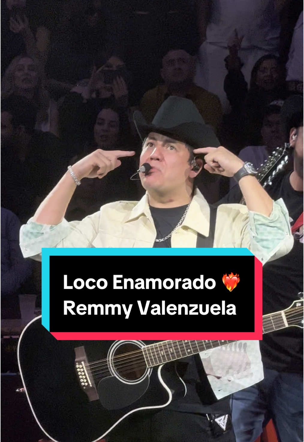 Loco Enamorado - Remmy Valenzuela #locoenamorado #remmyvalenzuela #aguascalientes #fnsm #ferianacionaldesanmarcosaguascalientes #corridosybanda #corridos_bandamx #romanticas #fyp 