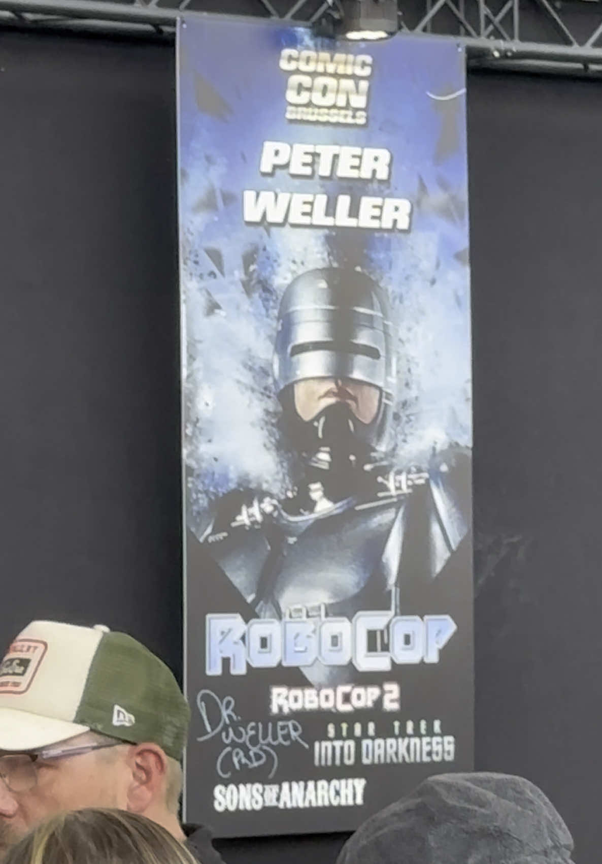 #Robo #fyp #fypシ #robocop #comiccon #bruxelles 🇧🇪🥸🫶🏼