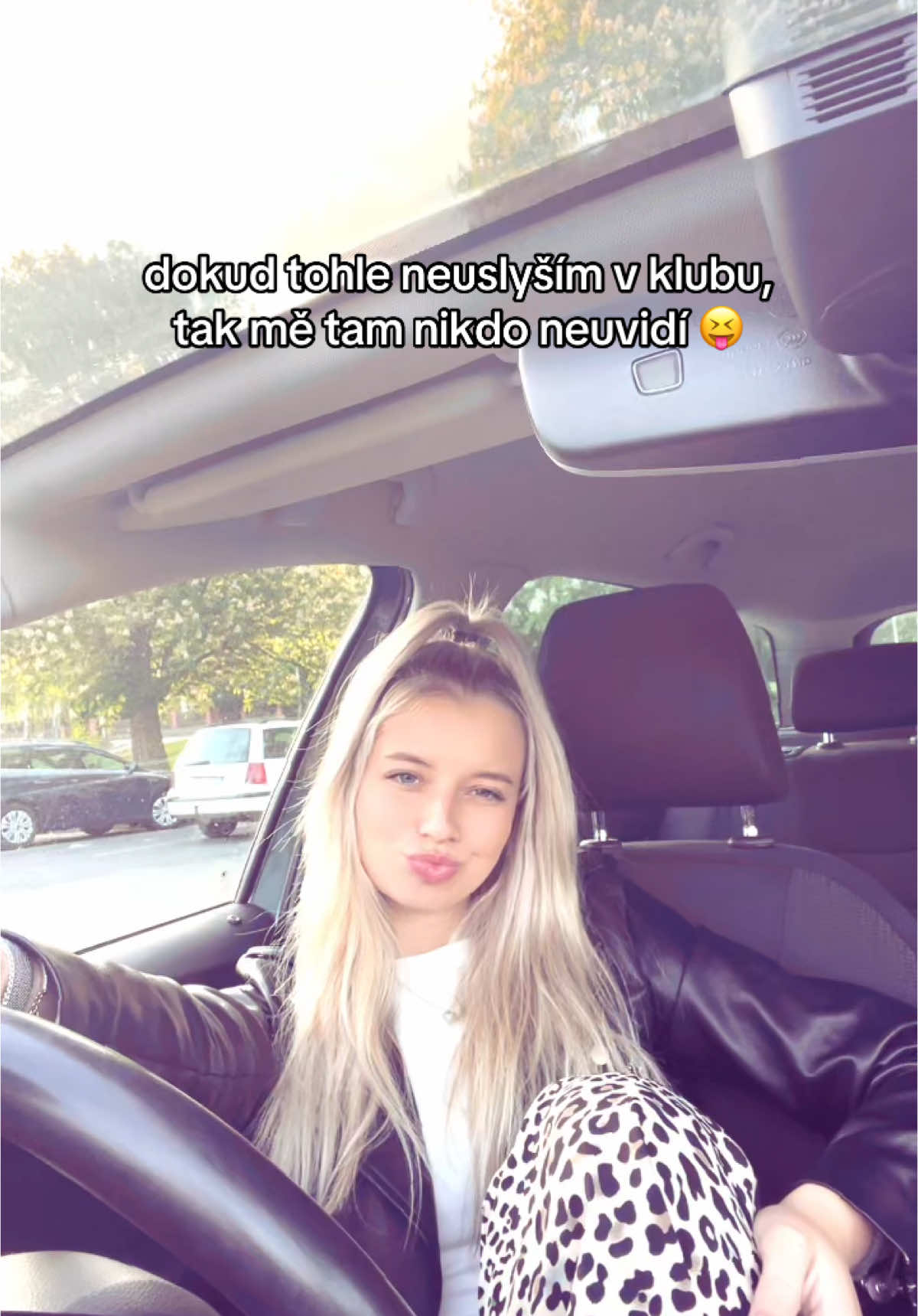 měla jsem se narodit v 80kách✨🪩 #fyp #foryoupage #foryouu #80smusic #90smusic #loveit 