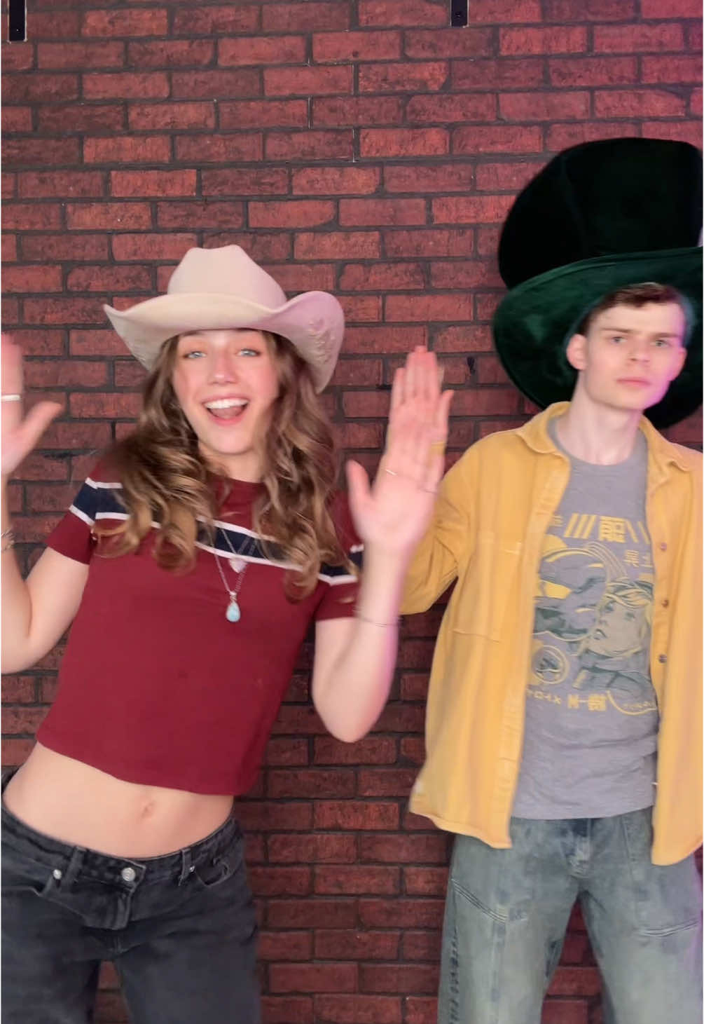 This dance is so satisfying🕺🏼@Merrick #couple 