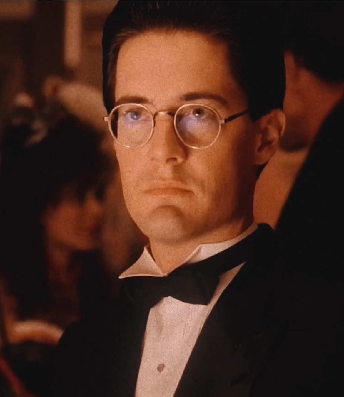 #TWINPEAKS | special agent cooper…  (SC: @yoinkae2 & @kissedscenes on insta!)  #twinpeaks #dalecooper #agentcooper #twinpeaksedit #davidlynch #kylemclachlan #film #filmedit #lanadelrey #foryoupage #foryou #fyp #viral #edit #dalecooperedit #viraledit 