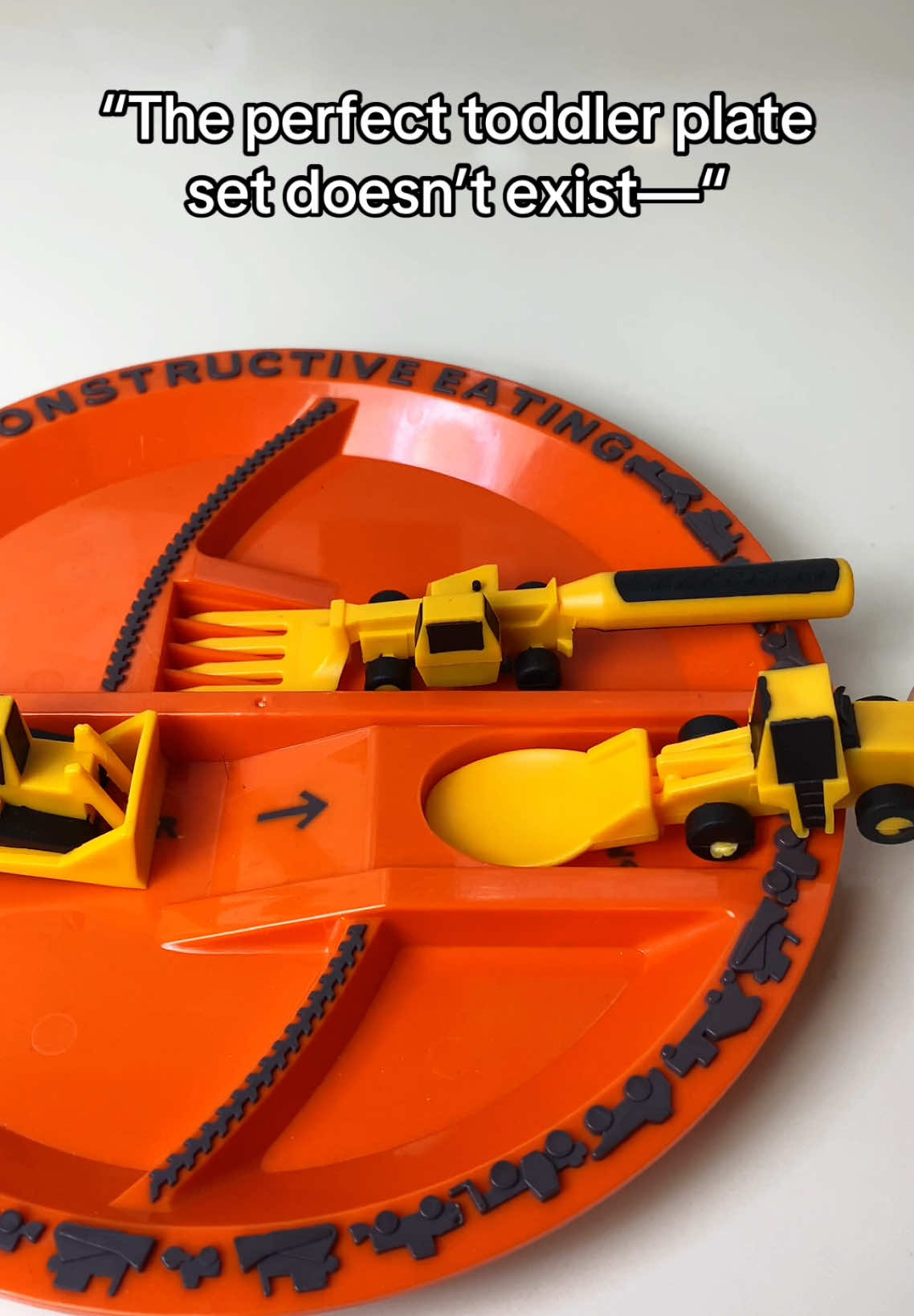 I needed this as a kid😭🚜#toddlermusthave #plateset #kidsutensils 