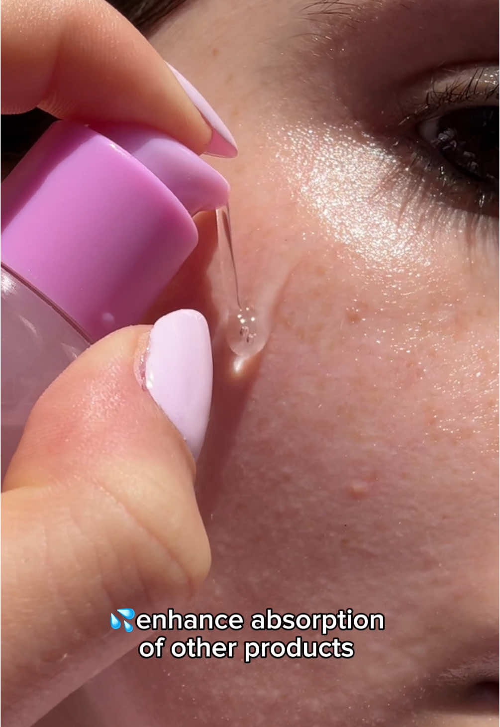 have you tried this Korean skincare hack for ultra hydrated skin? once you start, you won’t be able to stop 👀✨ ft. our Watermelon Glow Ultra-Fine Mist #glowrecipe #hydratedskin #koreanskincare 