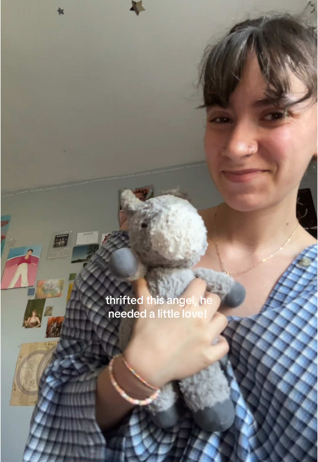 accepting name suggestions 🤲🏼 #thifting #jellycat #BookTok #foundfamily 