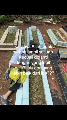 untuk mamah: jika ada kehidupan selanjutnya benar ada, mari kita bertemu dengan kondisi mamah yang sehat, tolong panjang umur, hidup tanpa mamah itu berat, dan hidup tanpa doa mamah itu bagaikan pergi tanpa tujuan, burung tanpa sayap, rumah tanpa pintu. dan bahkan aku belum sempat memberi mamah kebahagiaan yang mamah inginkan. mahh bohong rasanya jika arya tidak nangis kalo lagi kangen sama mamah, intinya sampai kapanpun aku selalu sayang sama mamah, i love you always bidadari surga🥺🤍 #fyp #kangenibu #mamahhebatku❤️ #kehilanganibu 