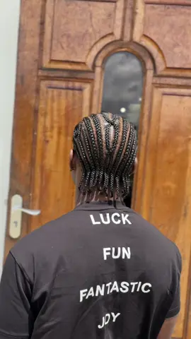 Men braids 🔥 #samanasbraidbar #cornrows #surinametiktokers🇸🇷🇸🇷🇸🇷 #braidsformen #menbraidstyles #menbraids#braidsgang #braids #menfreestylebraids #fypp #laguyane🇬🇫🇬🇫 