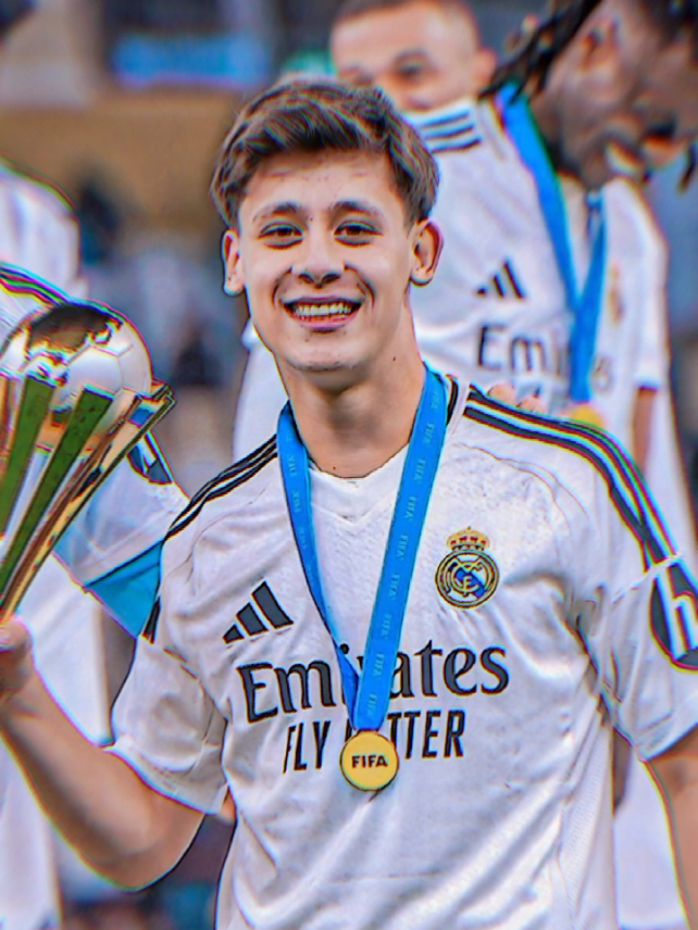 jangan lupa follow akunke2 aku ge👉@Graciano7👈#CapCut #ardaguler #ardaguler💛💙 #realmadrid #fyp #4u #bismillahfyp #4you 