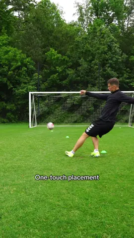 Pro-level fullback training session for outside backs to improve their crossing, first touch, and finishing. Save this post ✅ #fullback #soccerdrills #soccerplayer 