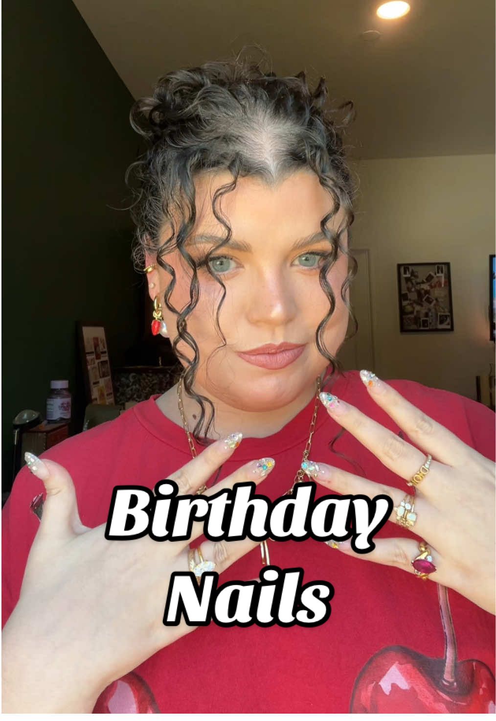 Obsessed with my birthday nails💖 #birthday #birthdaynails #nails #nailinspo #nailtransformation #nailtransition #rhinestones #rhinestonenails #bejeweled 