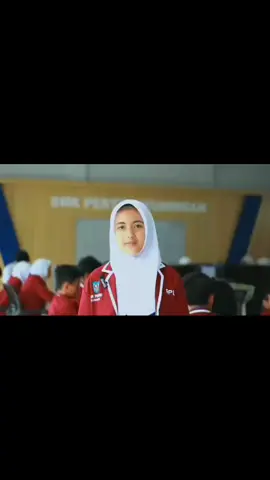 Pada penasaran kan apa saja yang kita pelajari di Jurusan RPL Kelas 11? Tonton video sampai habis yaa😍👏 Dari game sampai website, semua bisa dibuat di RPL! Asah kreativitas dan skill teknologimu di sini! 🎮💡 Pilih RPL, karena lulusan IT selalu dibutuhkan! Programmer, software engineer, web developer—pilihan karier luas banget! 💼💡 @smkpertiwikuningan  #ppdb20252026 #sekolahviral #storystm🌻 #jurusanrpl #smkpertiwikuningan #smkbisa #smkhebat #fypindonesiaシ #4u #kamisiswacasperjuara 