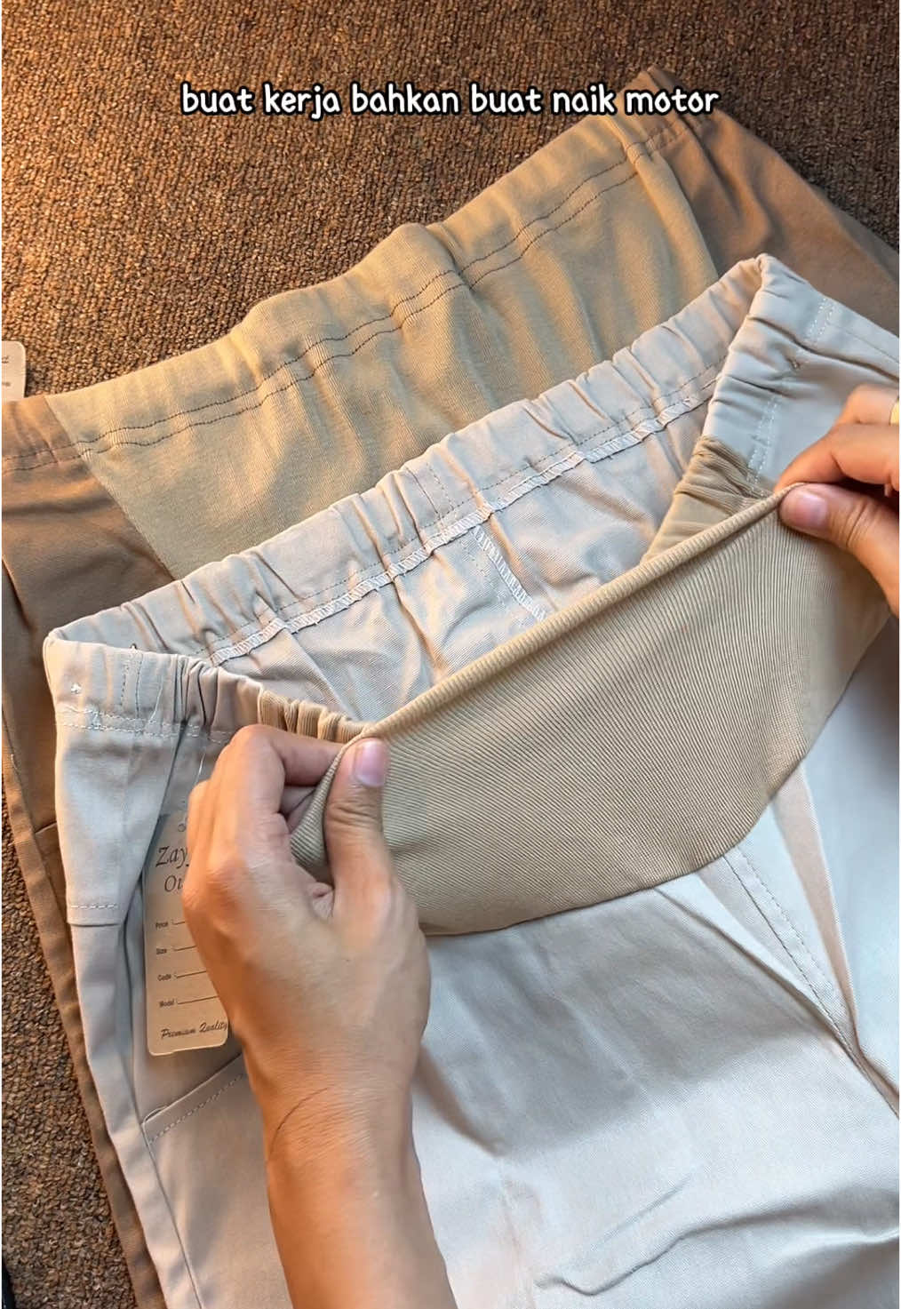 Jangan lupa ambil yg premium yaaa, tersedia sampai BB 85kg#maternitypants #celanahamil 