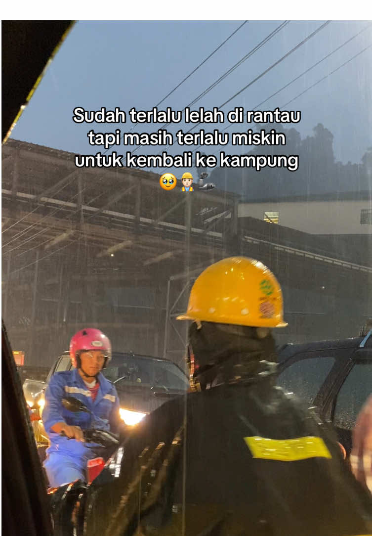Semangat terus pejuang rupiah semoga selalu diberikan kesehatan dan keberkahan #pejuangrupiah #pejuangnafkah #pejuangkeluarga #tulangpunggungkeluarga #anakrantau #perantau #salamanakrantau #helmkuning #imip_helmkuning #imipmorowali #ptimipmorowali #imiphelemkuning #bahodopimorowali #morowalitiktok #morowalistory #ptimip #imipstory #imiphits #fyp #fyppppppppppppppppppppppp #fypシ゚ 
