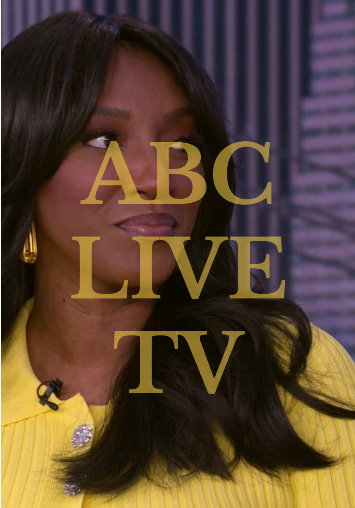 Come with me @ABC7NY #comewithme #abc7ny #abc7eyewitness #metgala #metgala2025 #livetv #nyccontentcreator #fashiontiktok 