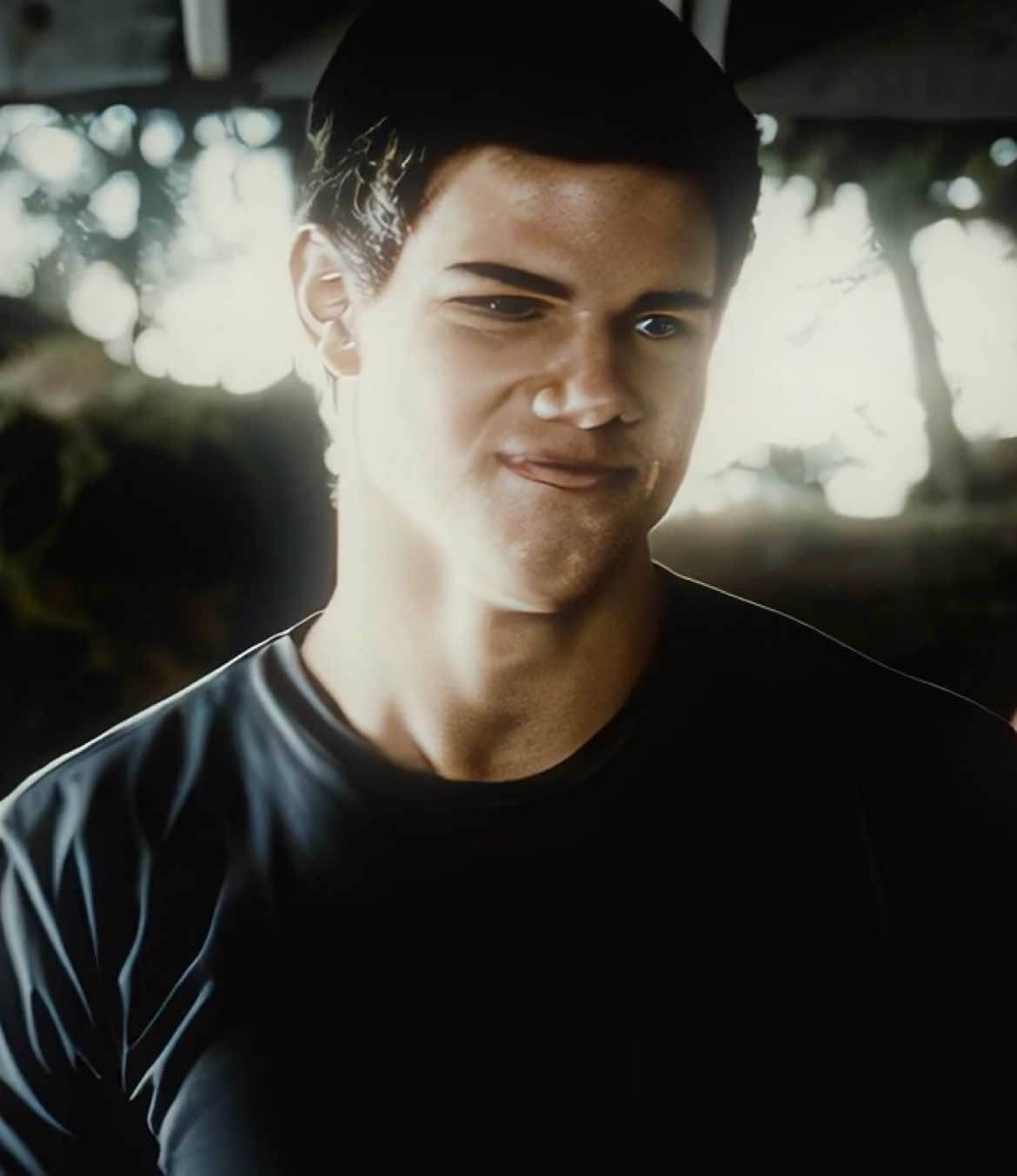 Partie 88 | this song with him >> || #JACOBBLACK #twilight #fyp #twilightsaga #jacobblackedits #pourtoi #twilighttiktok #viral_video #twilightedit #EDWARDCULLEN #edwardcullenedit #jacobblack 
