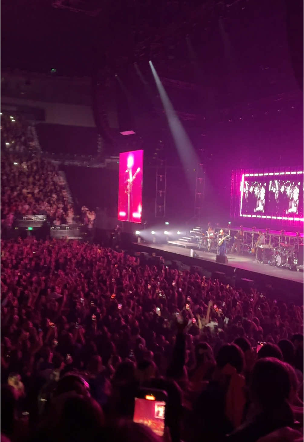 the microphone was ON - gracie abrams melbourne n1@gracie abrams @GracieAbramsHQ #gracieabrams #tsou 