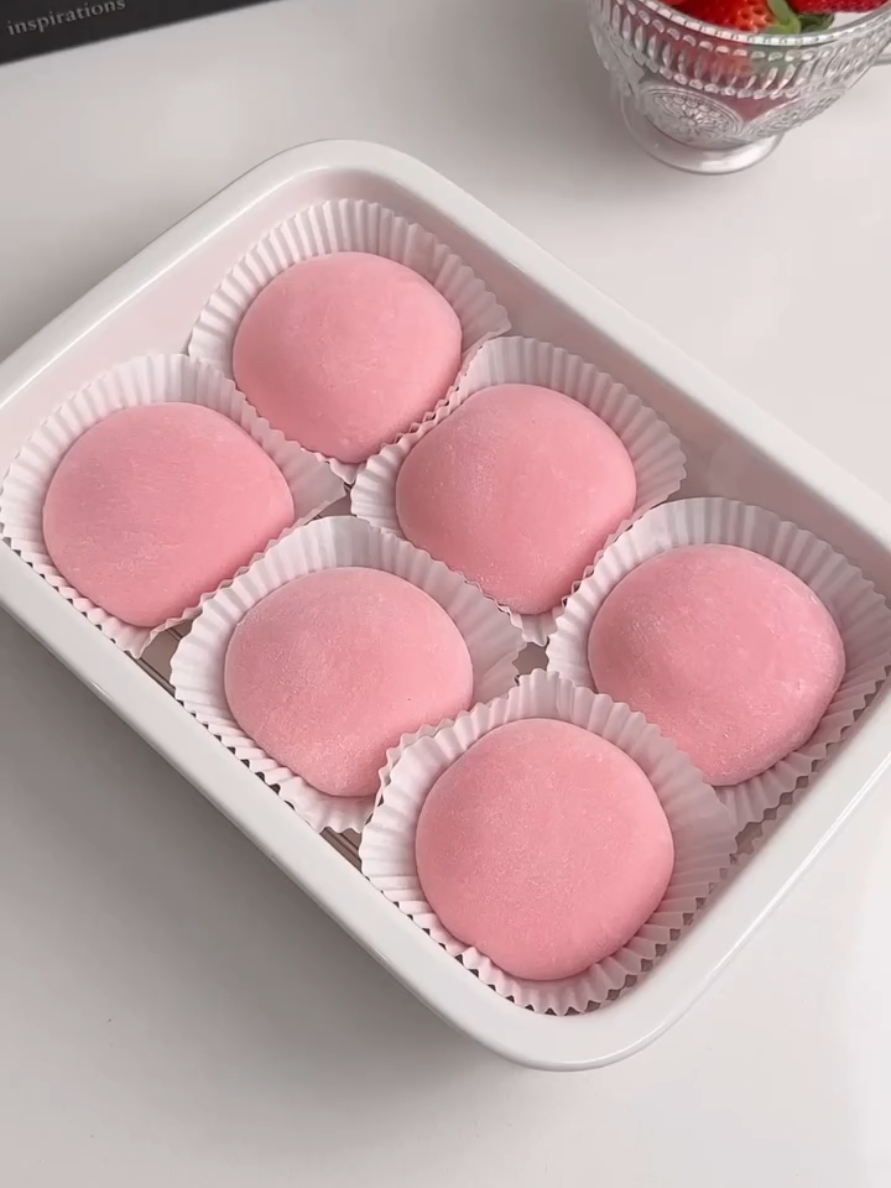 Make strawberry mochi with me. #asmr #satisfying #Lifestyle #mochi #dessert #reels #foodtiktok #FoodLover #Foodie #food #satisfyingvideo #asmr #stawberry🍓 