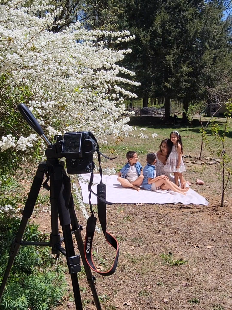 Happy Mother's Day baddies! The struggggle to get these kids to look at the camera, smile + el solasoo so we couldn't even see but we got it & I'll be framing this 😍 #diyphotoshoot #mothersday #latinamom #photoshootideas #backyard 