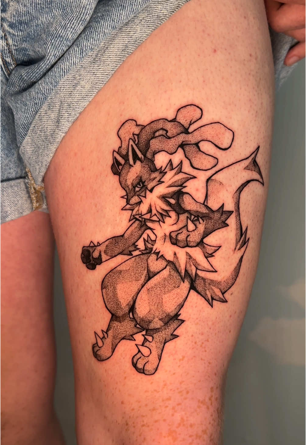 I literally cooked so hard with this one yall 😭🔥😮‍💨 Custom T-Girl mega Lucario! Still in shock with how clean she came out. I would love to do more custom mons like this!  #furryart #furrytattoo #furryartist #furry #pokemontattoo #lucario #megalucario #berkeley 