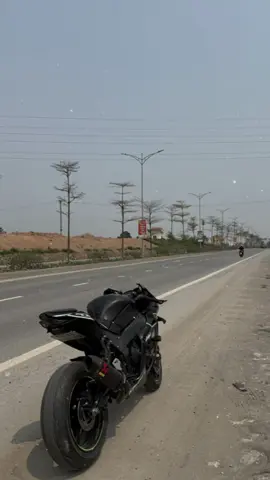 #CapCut  thích nhất cái cảm giác đi đâu cũng 1 mình😆😆#zx10r #côdon💔 