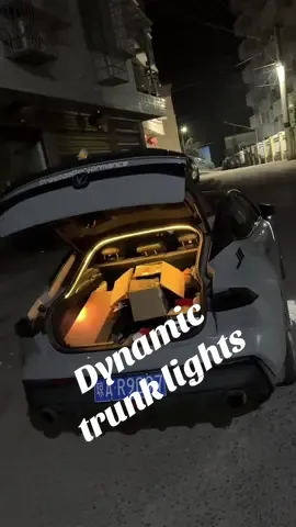 Dynamic trunk lights for most cars#car #carlover #carsoftiktok #caraccessories #fyp#cargadgets #cargoodthing #automotive #blazexel #viral #carmodification #carlights #trucklights 