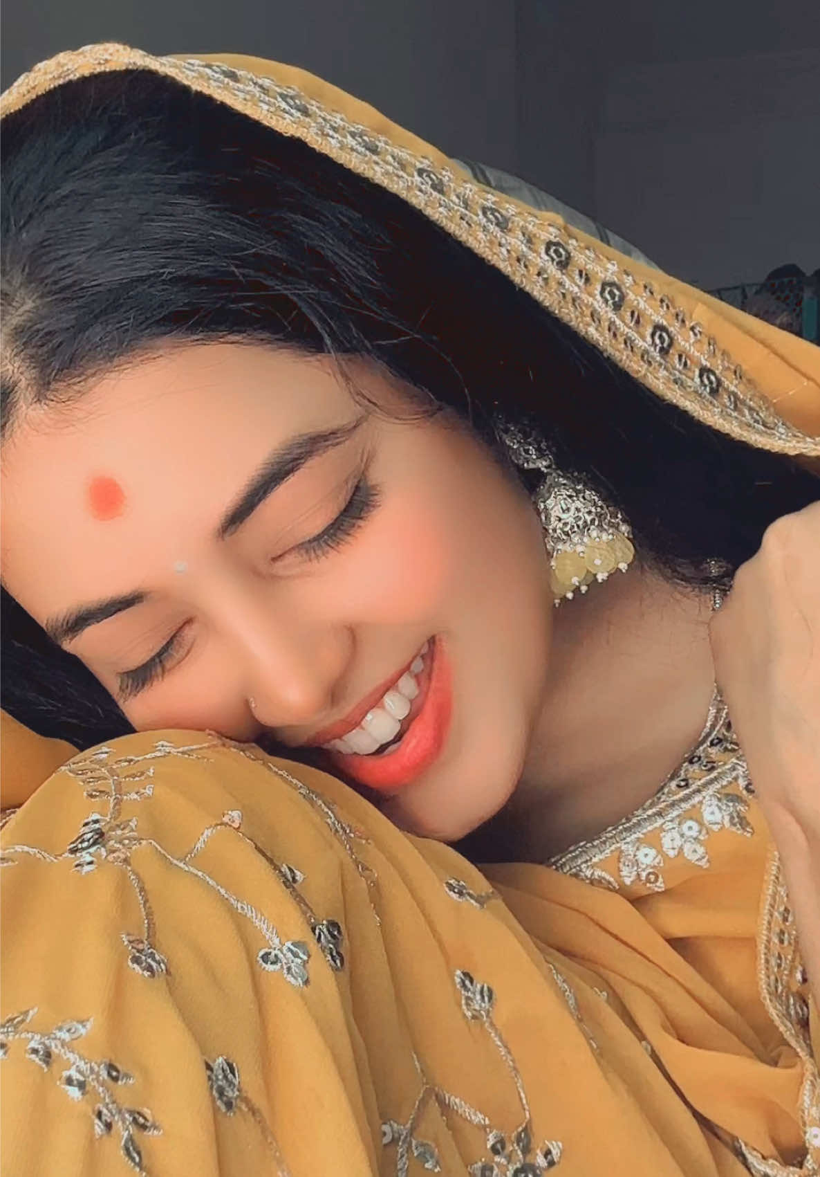 Pehli Pehli Baar Baliye, Dil Gaya Haar Baliye 🧿❤️Earrings from @Theearringbar #anjalikarn #anjalikarn12 #foryou #Love #oldhindisong #funny #support #foryoupage #viral 