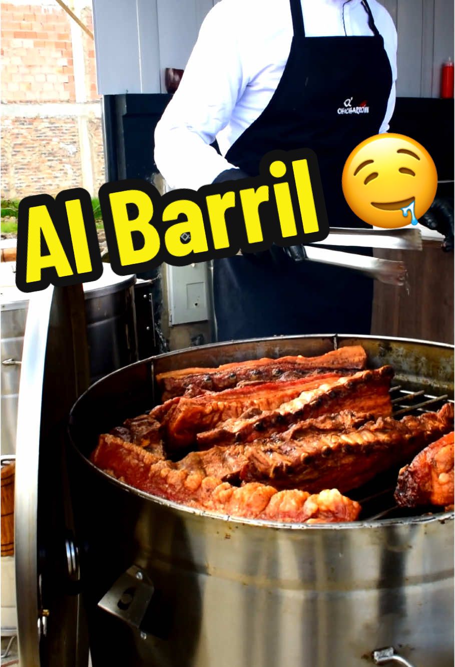 Chicharrón al BARRIL 😋 #sogamoso #boyaca #sogamosoboyaca #sogamoso🔥 #sogamosocity #sogamosoboyaca🇨🇴 #boyacacolombia🇨🇴🌺🌈 
