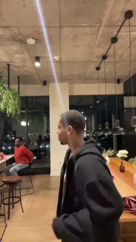 Hold onnn✨✨✨💯 #mtl #burunditiktok🇧🇮 @djaxaz 